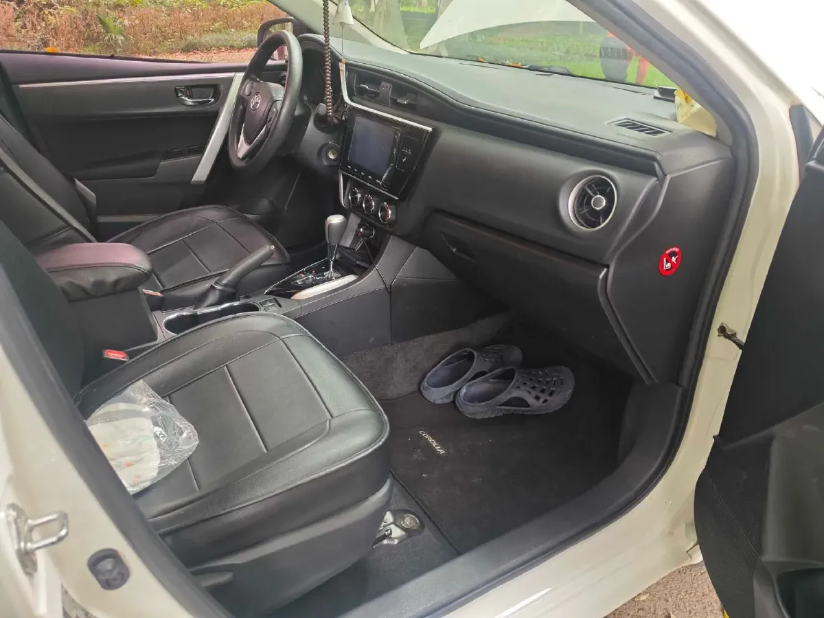 2017 Toyota Corolla 1.2T 116HP L4 CVT,autocango,china used car exporter,china ev exporter,chinese used car exporter,chinese used ev exporter