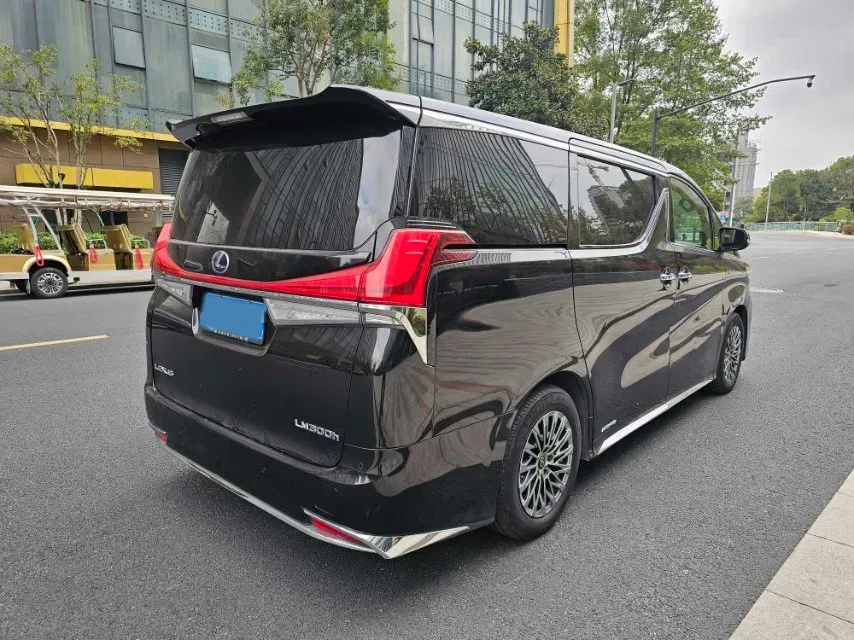 2019 Toyota Alphard 2.5L 117HP L4 E-CVT Hybrid,autocango,china used car exporter,china ev exporter,chinese used car exporter,chinese used ev exporter