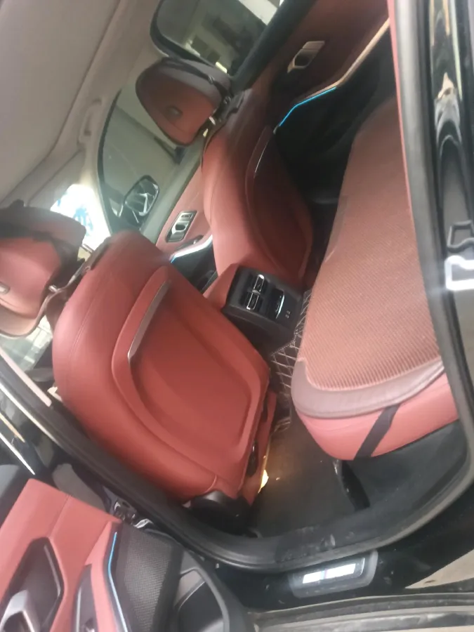 2024 BMW 3 Series 2.0T 184HP L4 8AT,autocango,china used car exporter,china ev exporter,chinese used car exporter,chinese used ev exporter