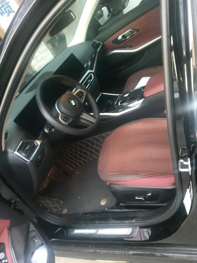 2024 BMW 3 Series 2.0T 184HP L4 8AT,autocango,china used car exporter,china ev exporter,chinese used car exporter,chinese used ev exporter