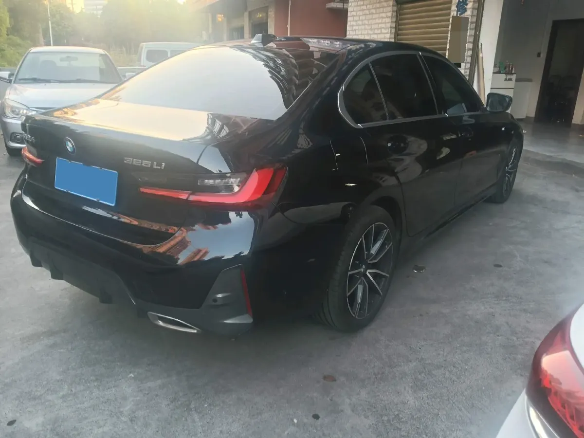 2024 BMW 3 Series 2.0T 184HP L4 8AT,autocango,china used car exporter,china ev exporter,chinese used car exporter,chinese used ev exporter