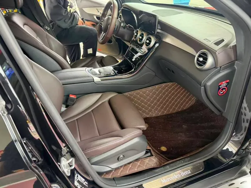 2021 Mercedes-Benz GLC Class 2.0T 197HP L4 9AT,autocango,china used car exporter,china ev exporter,chinese used car exporter,chinese used ev exporter