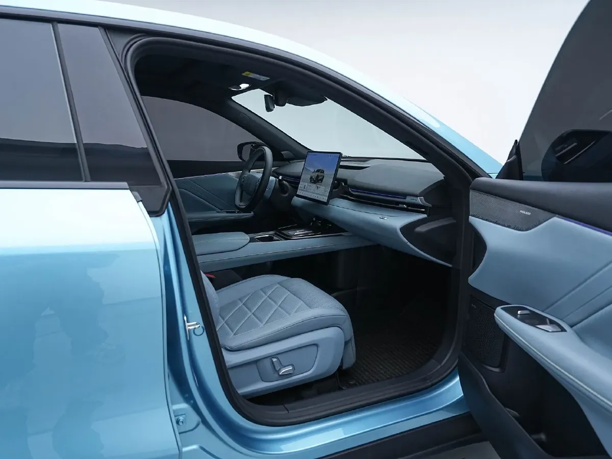 2025 ChangAn QiYuan A07 BEV 56.1KWH,autocango,china used car exporter,china ev exporter,chinese used car exporter,chinese used ev exporter