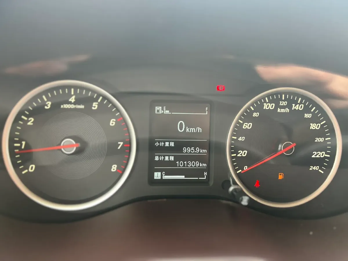 2017 BaoJun 730 1.5T 150HP L4 6MT,autocango,china used car exporter,china ev exporter,chinese used car exporter,chinese used ev exporter