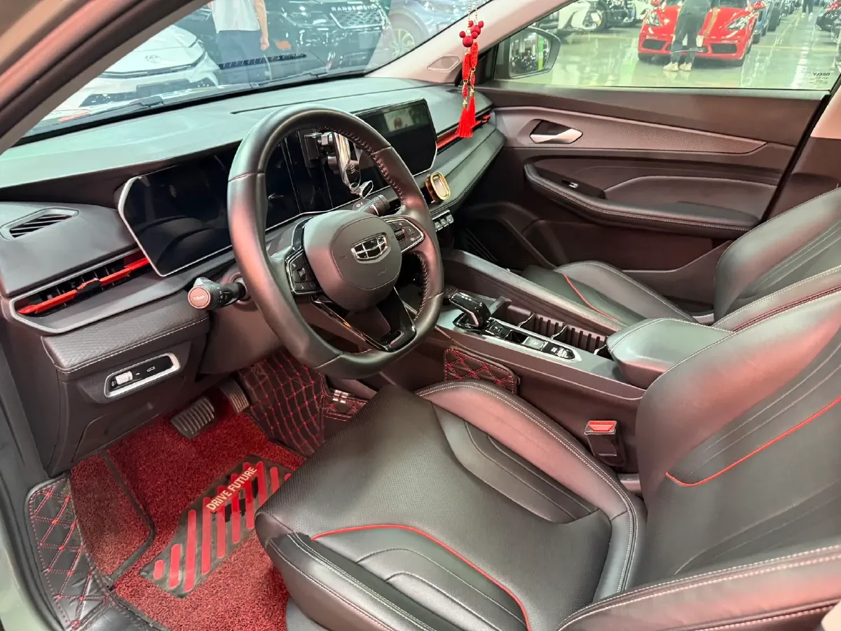 2022 Geely Binray 1.5T 181HP L4 7DCT,autocango,china used car exporter,china ev exporter,chinese used car exporter,chinese used ev exporter