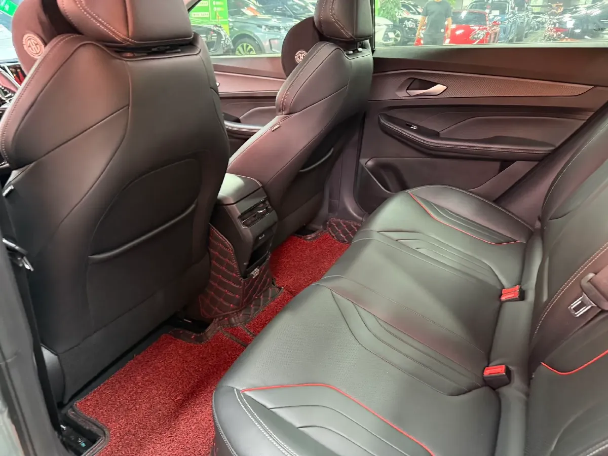 2022 Geely Binray 1.5T 181HP L4 7DCT,autocango,china used car exporter,china ev exporter,chinese used car exporter,chinese used ev exporter