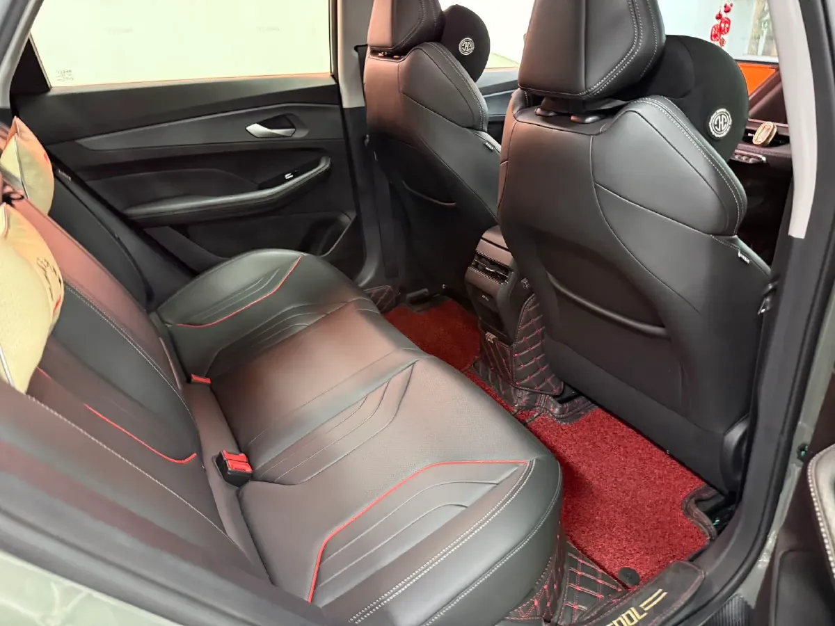 2022 Geely Binray 1.5T 181HP L4 7DCT,autocango,china used car exporter,china ev exporter,chinese used car exporter,chinese used ev exporter