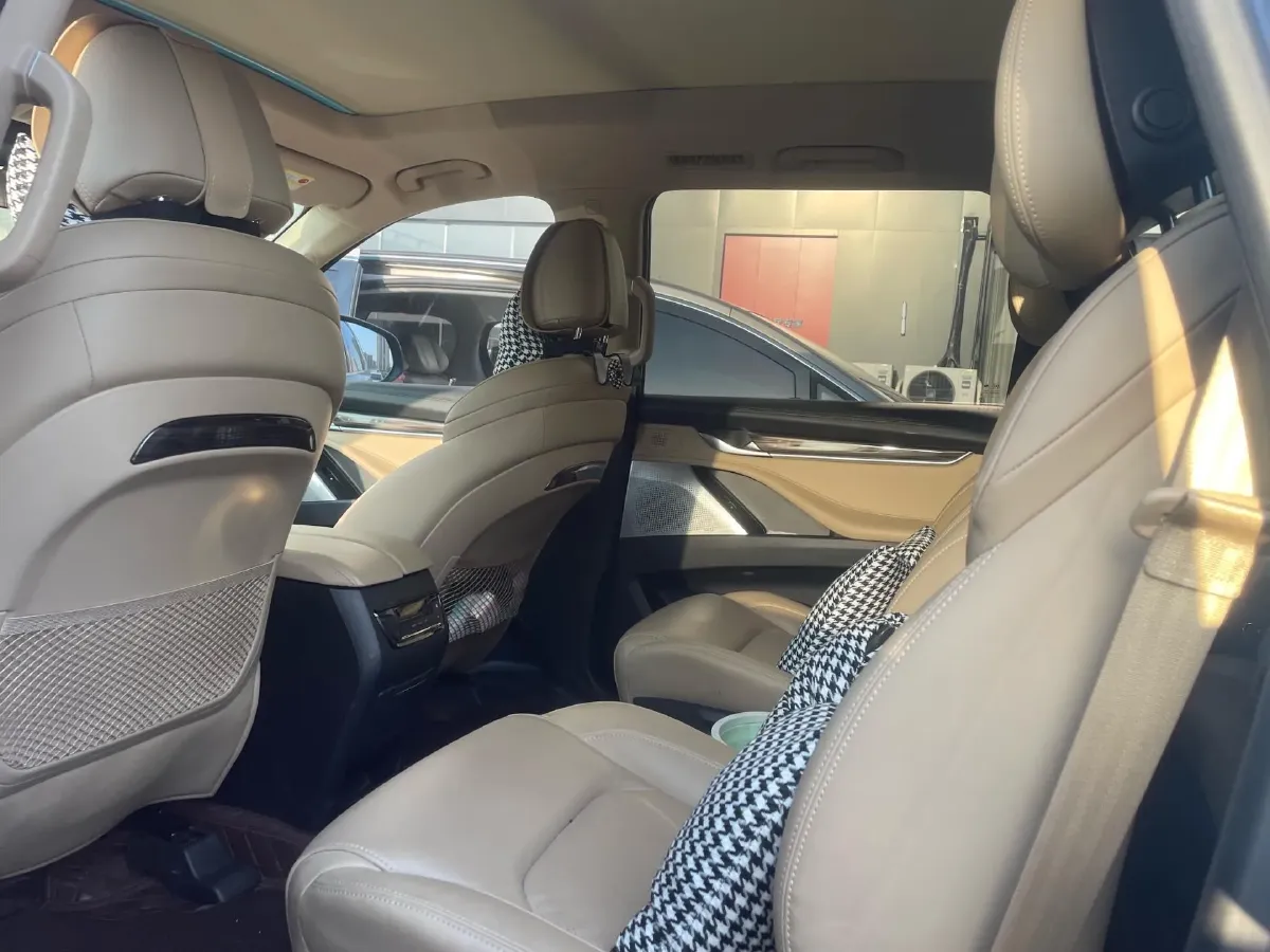 2017 MAXUS D90 2.0T 224HP L4 6AT,autocango,china used car exporter,china ev exporter,chinese used car exporter,chinese used ev exporter