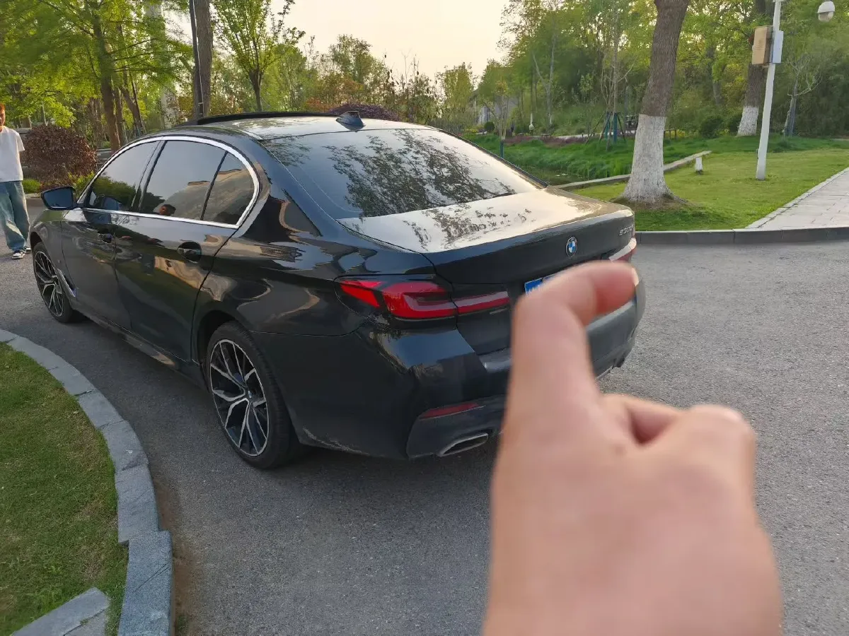 2021 BMW 5 Series 2.0T 252HP L4 8AT,autocango,china used car exporter,china ev exporter,chinese used car exporter,chinese used ev exporter