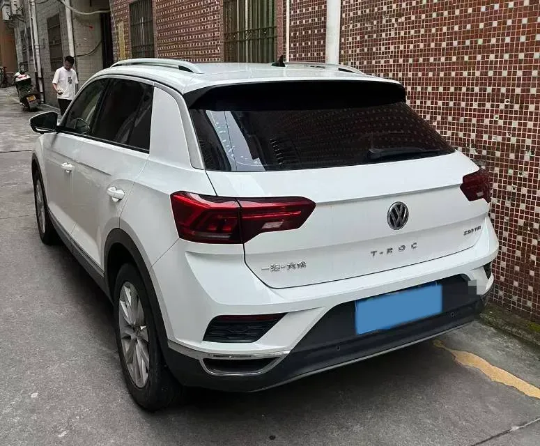 2019 Volkswagen T-Roc 1.4T 131HP L4 7DCT,autocango,china used car exporter,china ev exporter,chinese used car exporter,chinese used ev exporter