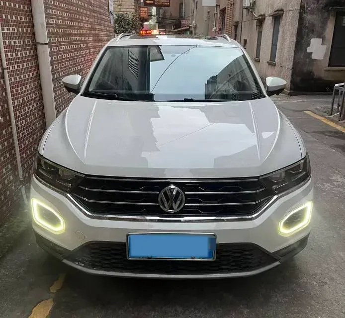 2019 Volkswagen T-Roc 1.4T 131HP L4 7DCT,autocango,china used car exporter,china ev exporter,chinese used car exporter,chinese used ev exporter