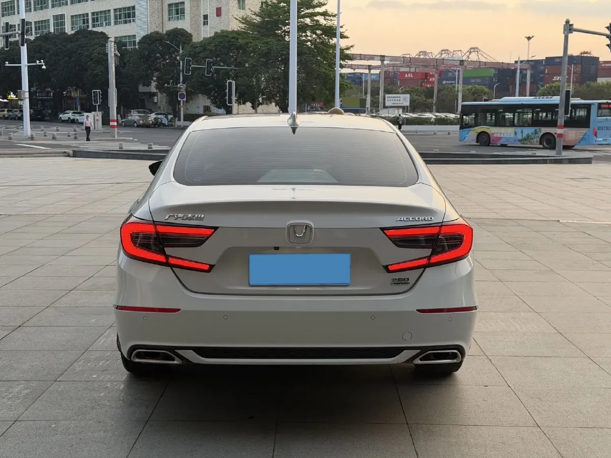2022 Honda Accord 1.5T 194HP L4 CVT,autocango,china used car exporter,china ev exporter,chinese used car exporter,chinese used ev exporter