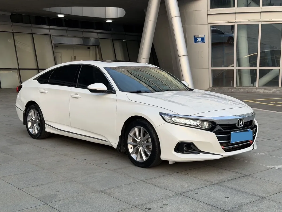 2022 Honda Accord 1.5T 194HP L4 CVT,autocango,china used car exporter,china ev exporter,chinese used car exporter,chinese used ev exporter