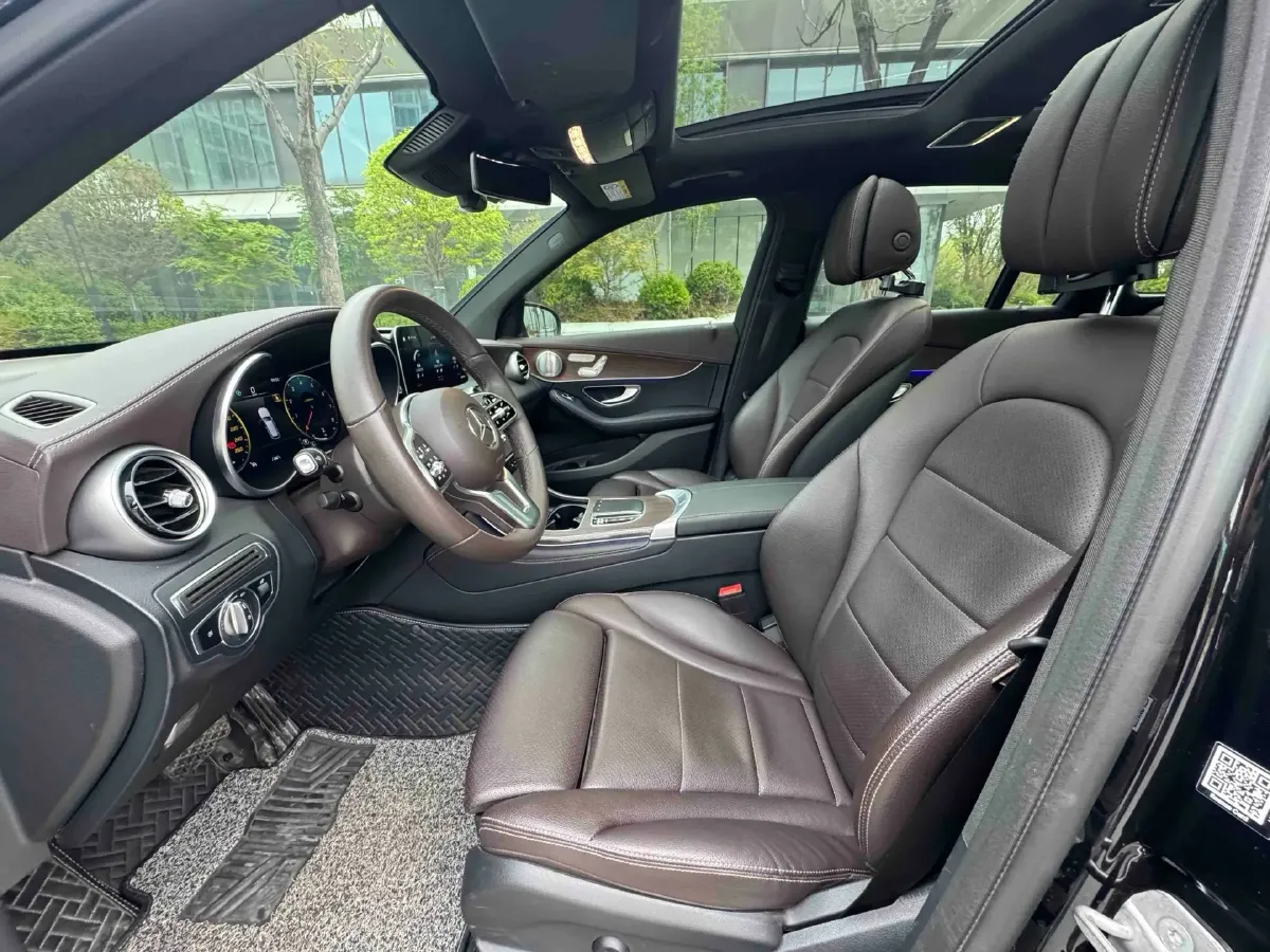 2021 Mercedes-Benz GLC Class 2.0T 258HP L4 9AT,autocango,china used car exporter,china ev exporter,chinese used car exporter,chinese used ev exporter