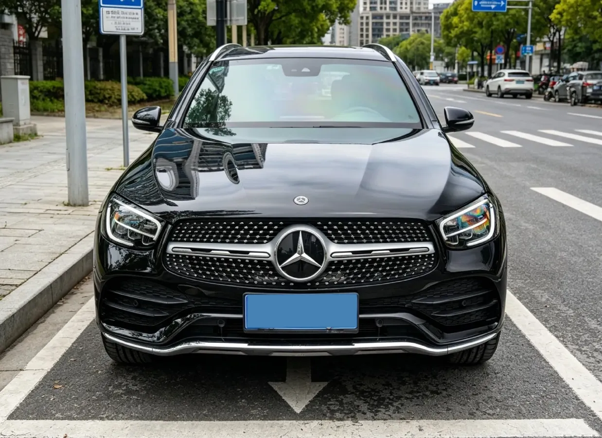 2021 Mercedes-Benz GLC Class 2.0T 258HP L4 9AT,autocango,china used car exporter,china ev exporter,chinese used car exporter,chinese used ev exporter