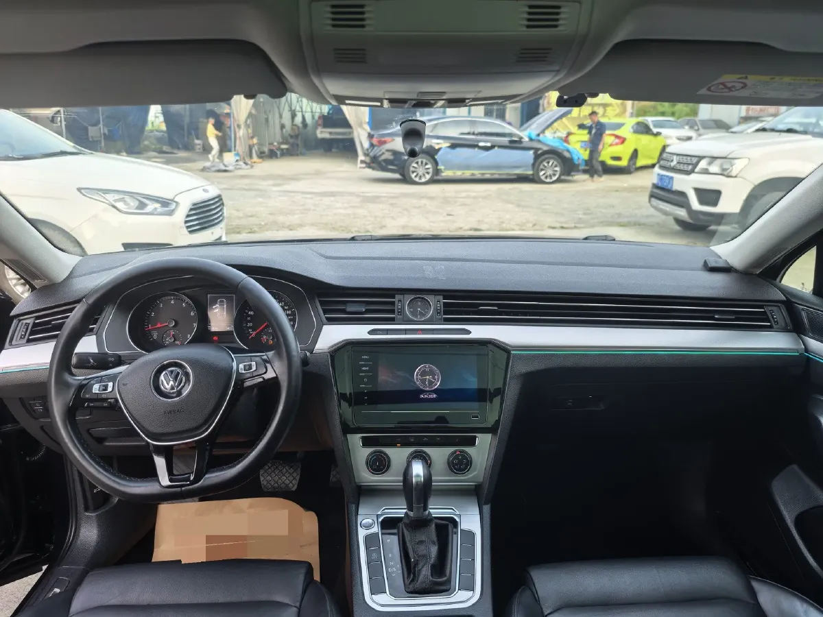 2019 Citroen C6 1.6T 170HP L4 6AT,autocango,china used car exporter,china ev exporter,chinese used car exporter,chinese used ev exporter