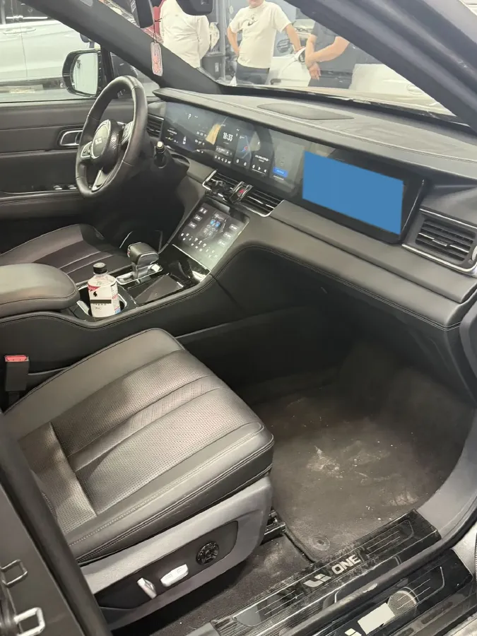 2020 Li ONE Range Extended 131HP REEV 40.5KWH,autocango,china used car exporter,china ev exporter,chinese used car exporter,chinese used ev exporter