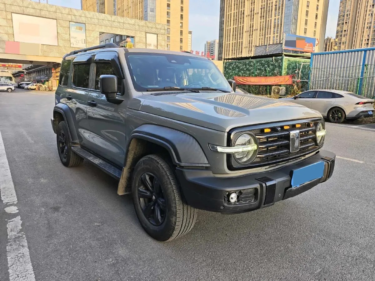 2021 Tank 300 2.0T 227HP L4 8AT,autocango,china used car exporter,china ev exporter,chinese used car exporter,chinese used ev exporter