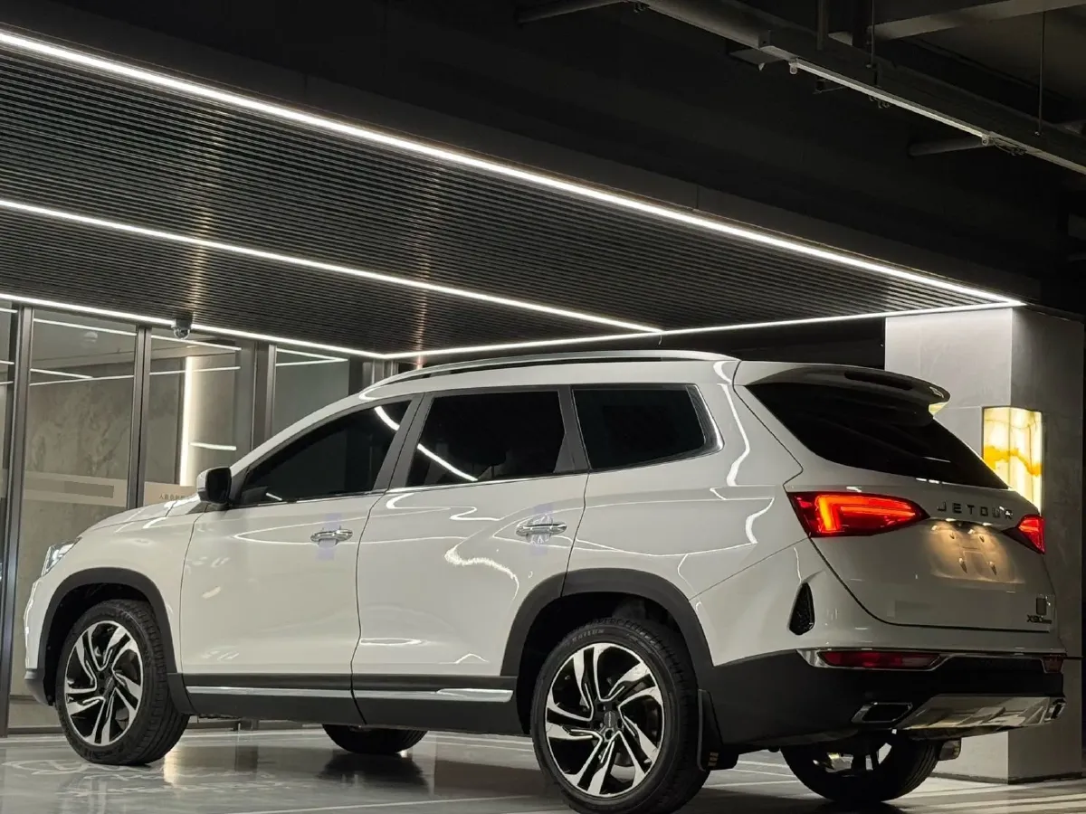2019 Jetour X90 1.6T 197HP L4 7DCT,autocango,china used car exporter,china ev exporter,chinese used car exporter,chinese used ev exporter