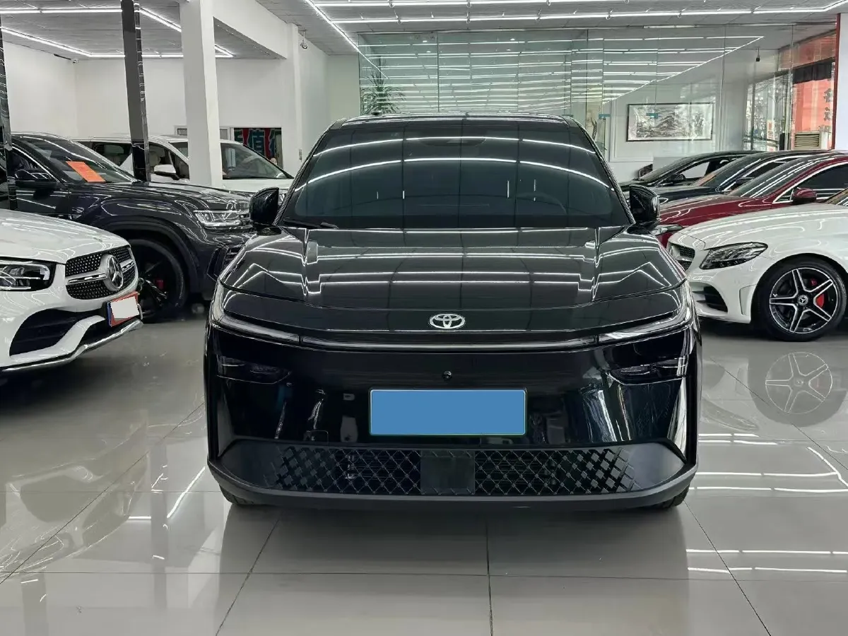 2025 Toyota BZ3X BEV 58.37KWH,autocango,china used car exporter,china ev exporter,chinese used car exporter,chinese used ev exporter