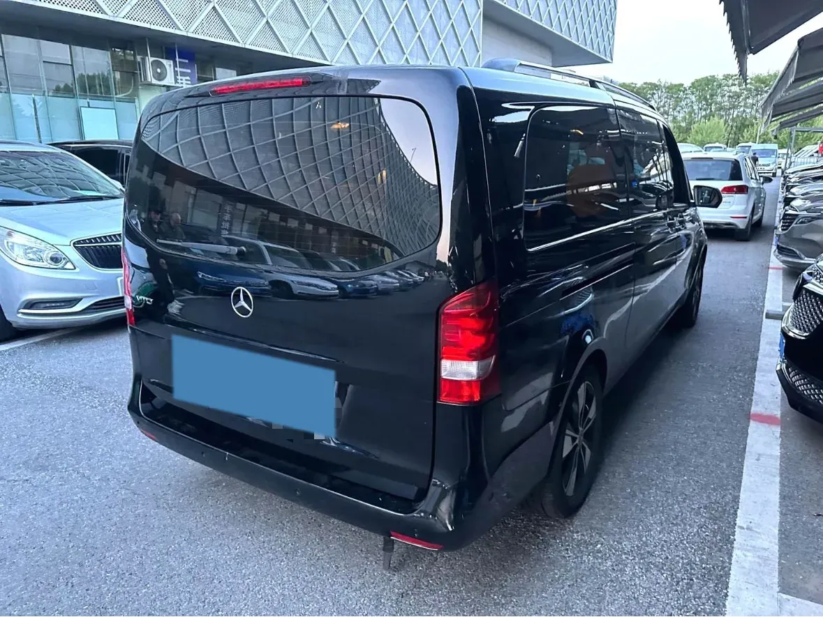 2020 Mercedes-Benz Vito 2.0T 211HP L4 9AT,autocango,china used car exporter,china ev exporter,chinese used car exporter,chinese used ev exporter