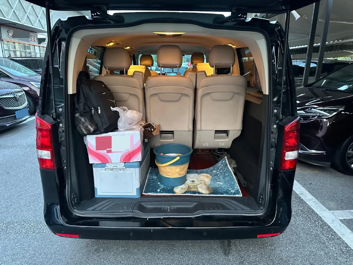 2020 Mercedes-Benz Vito 2.0T 211HP L4 9AT,autocango,china used car exporter,china ev exporter,chinese used car exporter,chinese used ev exporter