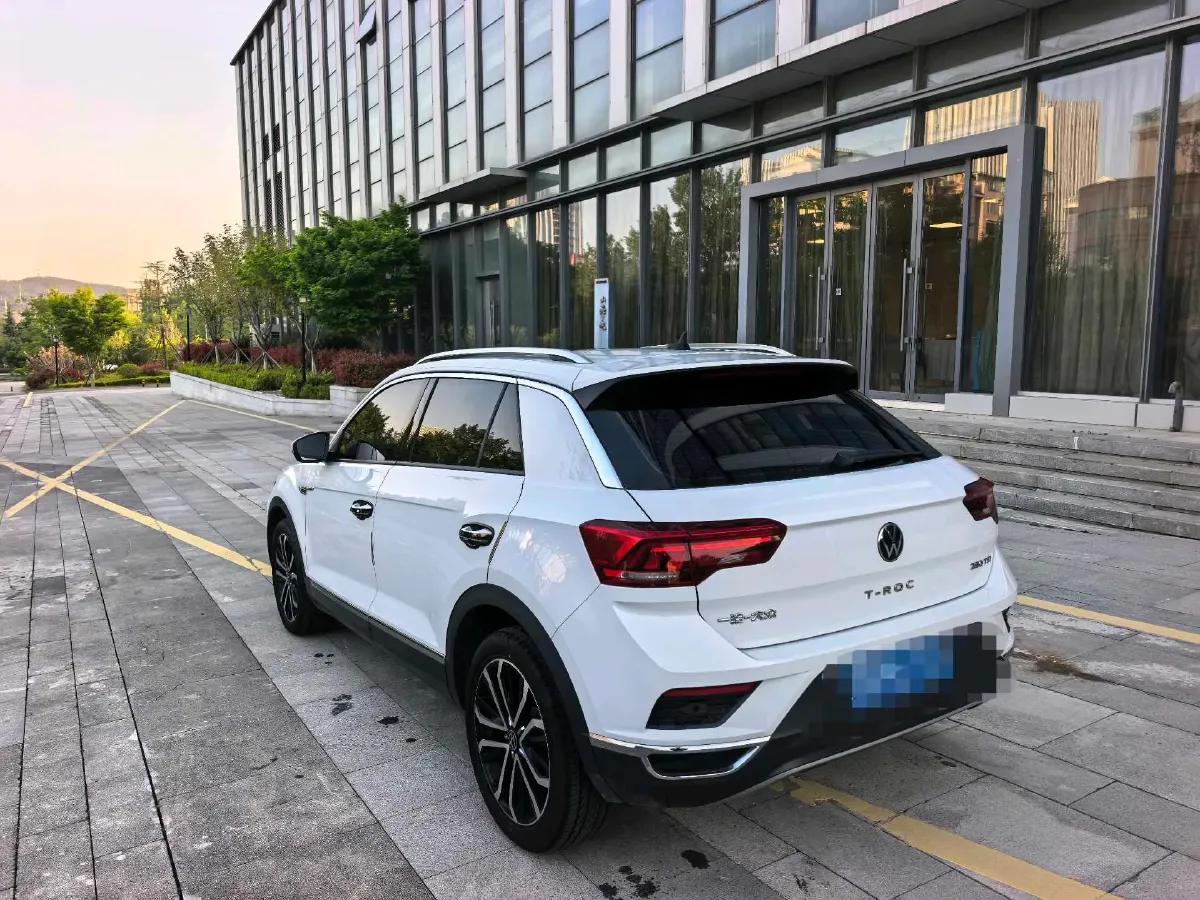 2021 Volkswagen T-Roc 1.4T 150HP L4 7DCT,autocango,china used car exporter,china ev exporter,chinese used car exporter,chinese used ev exporter