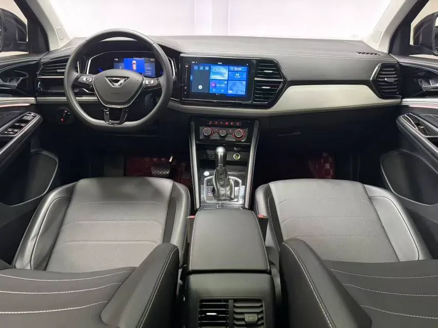 2022 Jetta VS7 1.4T 150HP L4 6AT,autocango,china used car exporter,china ev exporter,chinese used car exporter,chinese used ev exporter