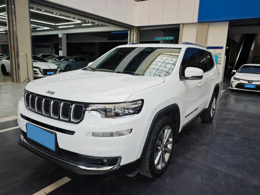 2018 Jeep Grand Commander 2.0T 234HP L4 9AT,autocango,china used car exporter,china ev exporter,chinese used car exporter,chinese used ev exporter