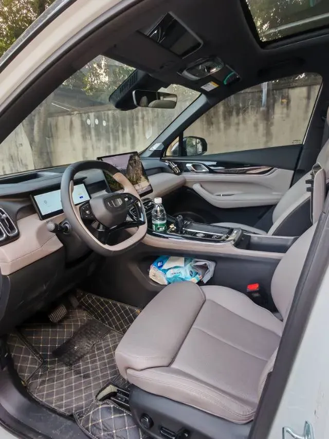 2025 Geely StarRay 1.5T 181HP L4 7DCT,autocango,china used car exporter,china ev exporter,chinese used car exporter,chinese used ev exporter