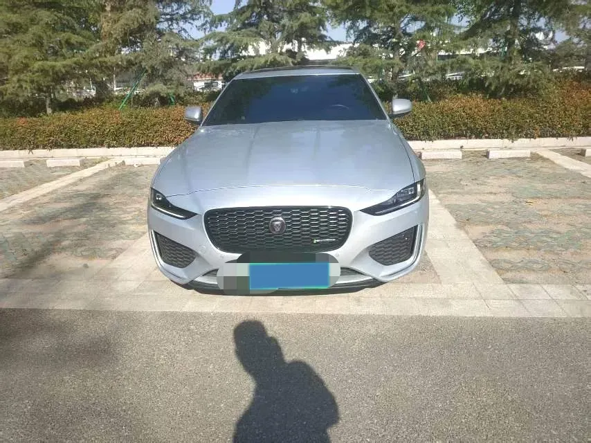 2021 Jaguar XEL 2.0T 250HP L4 8AT,autocango,china used car exporter,china ev exporter,chinese used car exporter,chinese used ev exporter