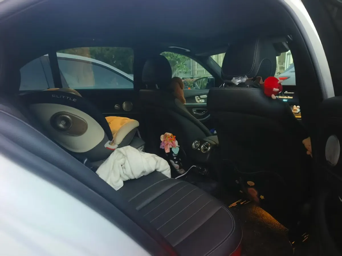 2021 Mercedes-Benz E Class 2.0T 258HP L4 9AT,autocango,china used car exporter,china ev exporter,chinese used car exporter,chinese used ev exporter