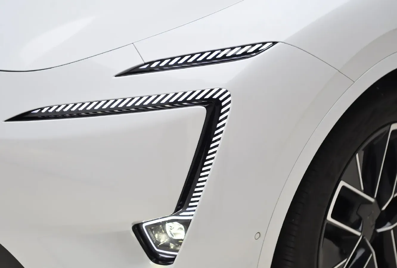 2024 Avatr 11 BEV 90KWH,autocango,china used car exporter,china ev exporter,chinese used car exporter,chinese used ev exporter