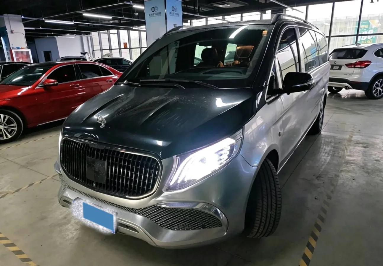 2021 Mercedes-Benz Vito 2.0T 211HP L4 9AT,autocango,china used car exporter,china ev exporter,chinese used car exporter,chinese used ev exporter