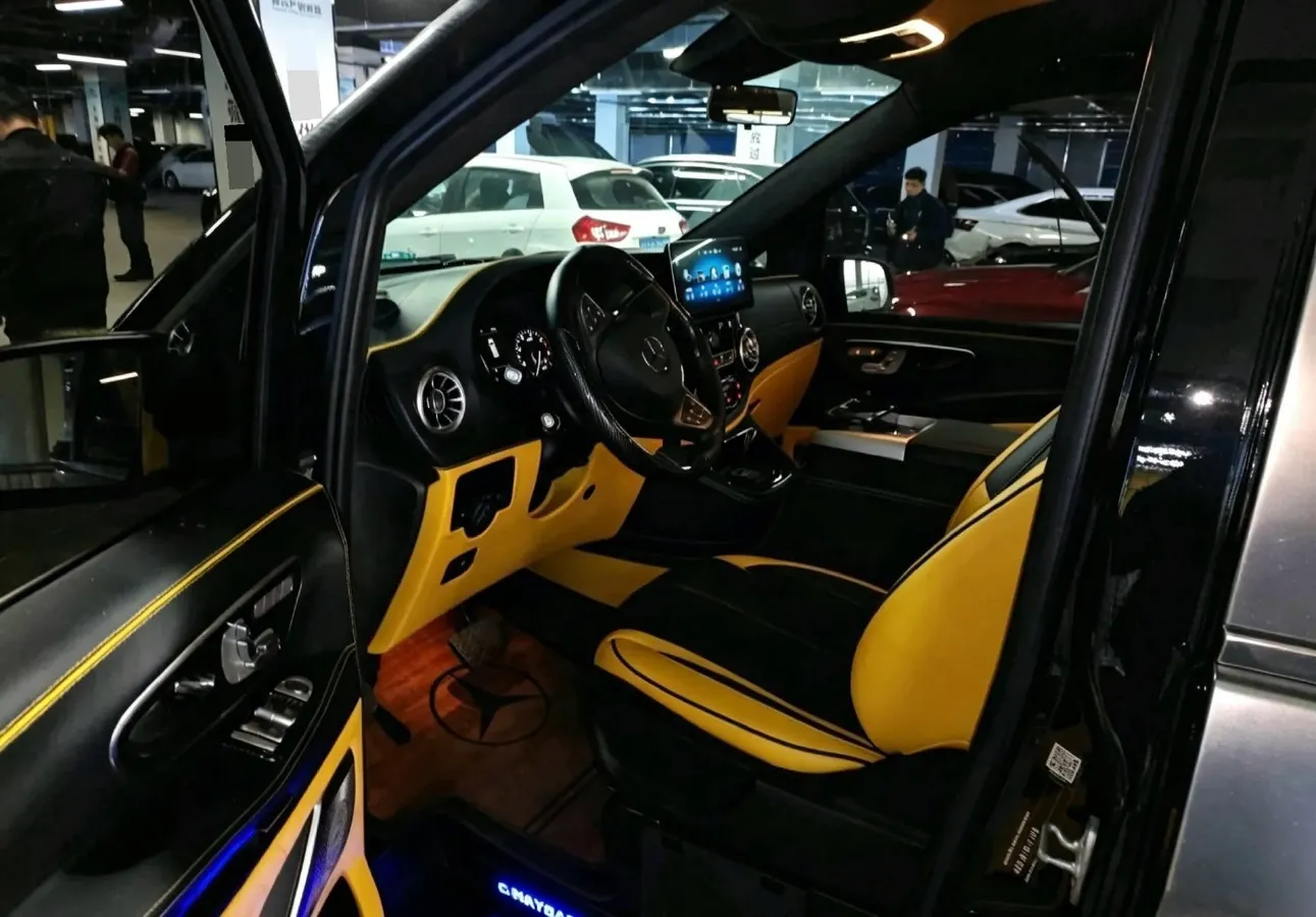 2021 Mercedes-Benz Vito 2.0T 211HP L4 9AT,autocango,china used car exporter,china ev exporter,chinese used car exporter,chinese used ev exporter