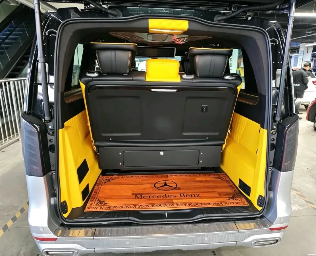 2021 Mercedes-Benz Vito 2.0T 211HP L4 9AT,autocango,china used car exporter,china ev exporter,chinese used car exporter,chinese used ev exporter