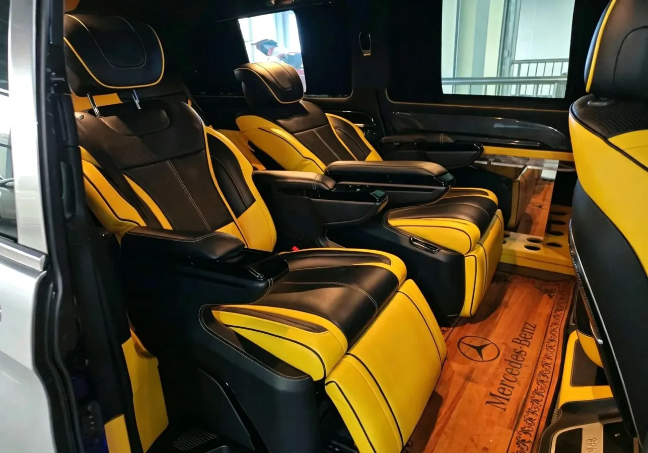 2021 Mercedes-Benz Vito 2.0T 211HP L4 9AT,autocango,china used car exporter,china ev exporter,chinese used car exporter,chinese used ev exporter