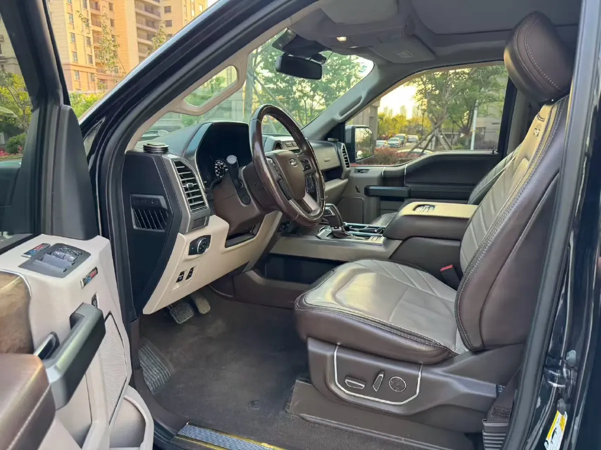 2019 Ford F-150 3.5T 381HP V6 10AT,autocango,china used car exporter,china ev exporter,chinese used car exporter,chinese used ev exporter