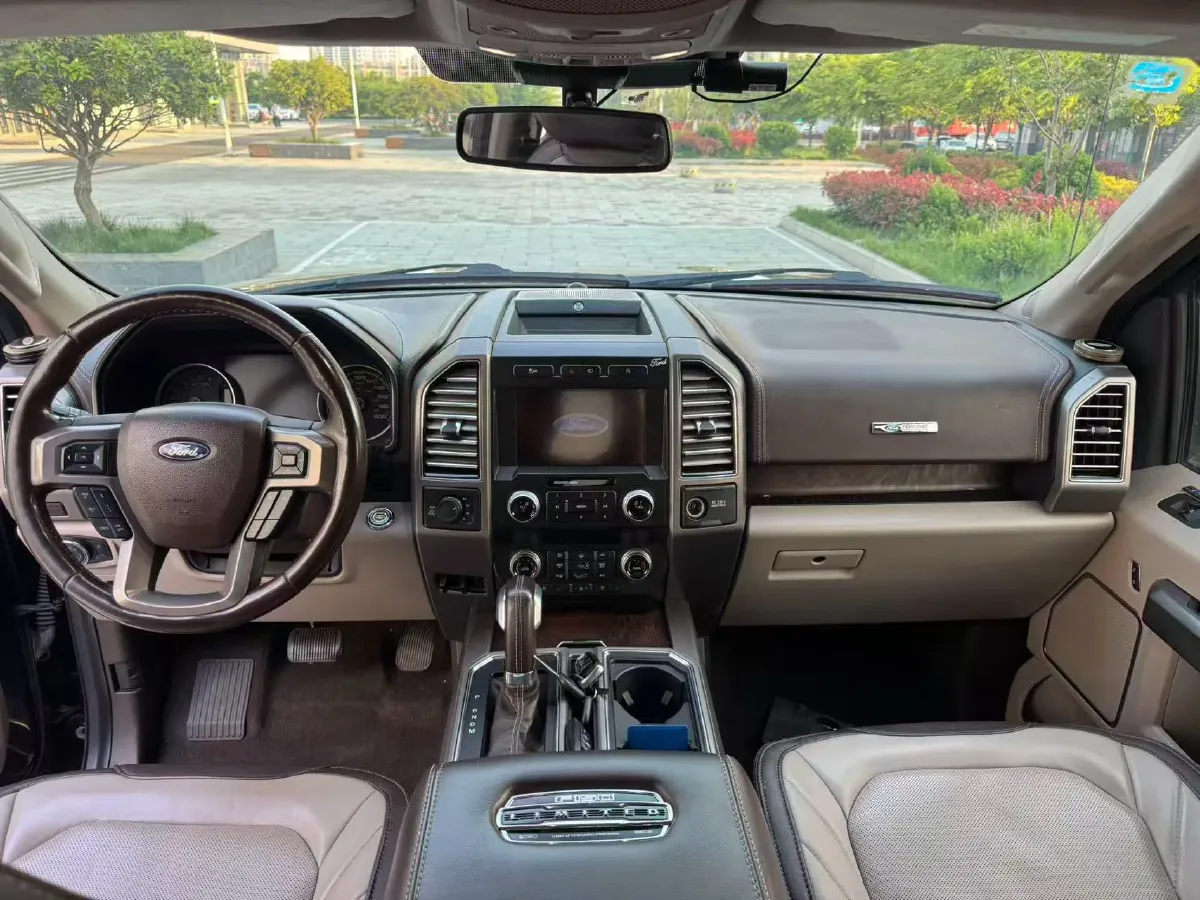 2019 Ford F-150 3.5T 381HP V6 10AT,autocango,china used car exporter,china ev exporter,chinese used car exporter,chinese used ev exporter