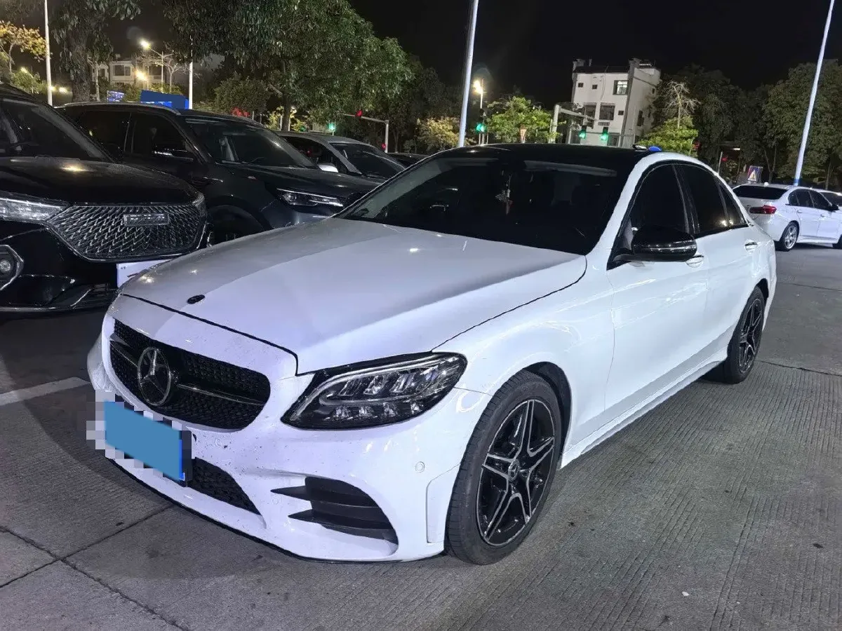 2021 Mercedes-Benz C Class 1.5T 184HP L4 9AT,autocango,china used car exporter,china ev exporter,chinese used car exporter,chinese used ev exporter