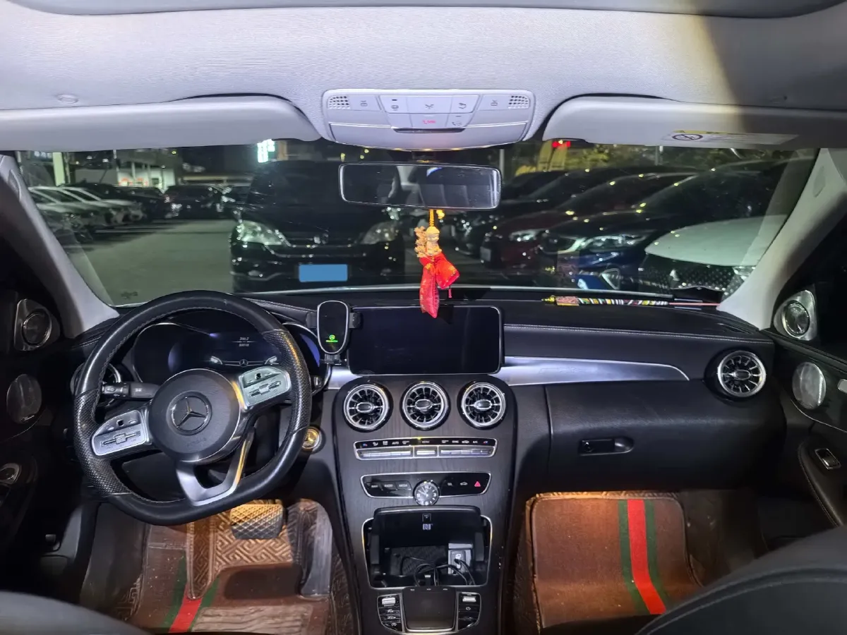 2021 Mercedes-Benz C Class 1.5T 184HP L4 9AT,autocango,china used car exporter,china ev exporter,chinese used car exporter,chinese used ev exporter