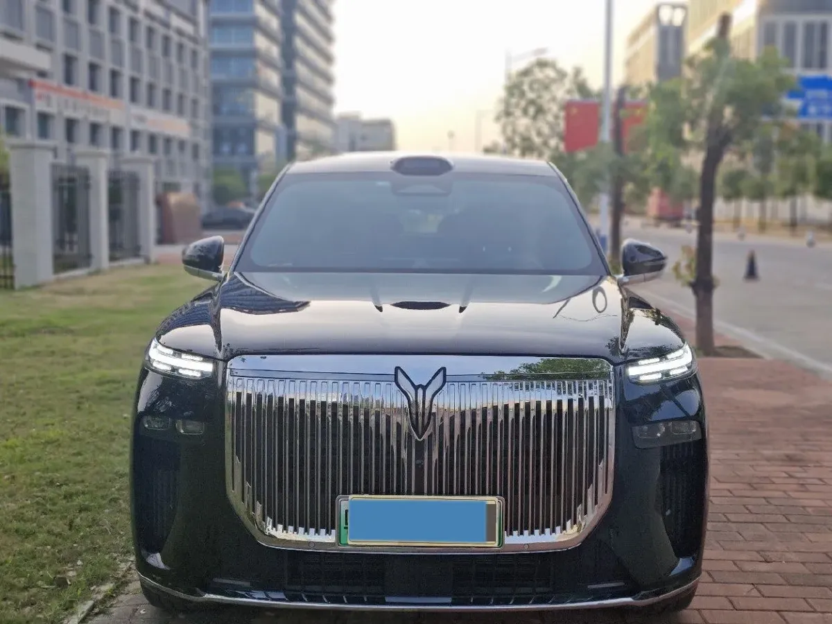 2026 Voyah 9L 1.5T 150HP L4 PHEV,autocango,china used car exporter,china ev exporter,chinese used car exporter,chinese used ev exporter
