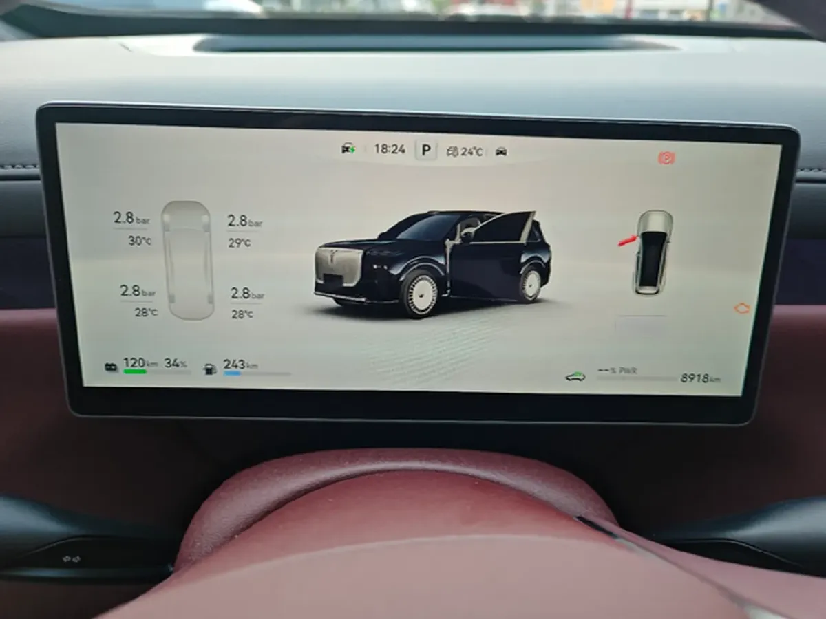 2026 Voyah 9L 1.5T 150HP L4 PHEV,autocango,china used car exporter,china ev exporter,chinese used car exporter,chinese used ev exporter