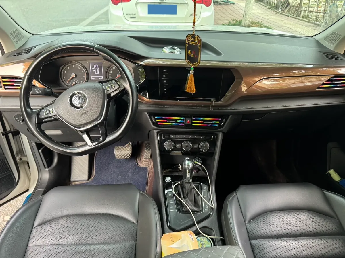 2020 Volkswagen Tharu 1.4T 150HP L4 7DCT,autocango,china used car exporter,china ev exporter,chinese used car exporter,chinese used ev exporter