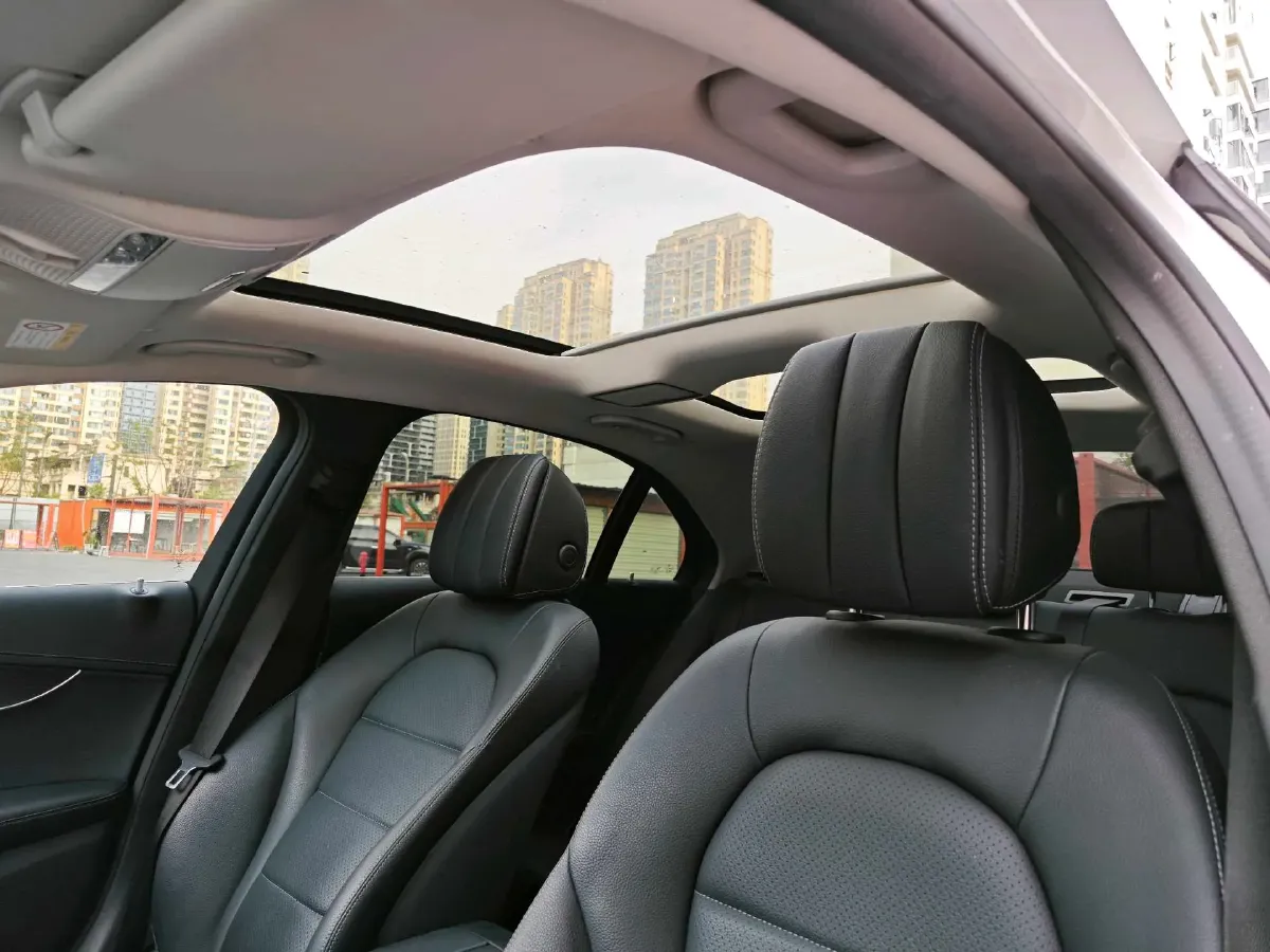 2021 Mercedes-Benz C Class 1.5T 184HP L4 9AT,autocango,china used car exporter,china ev exporter,chinese used car exporter,chinese used ev exporter