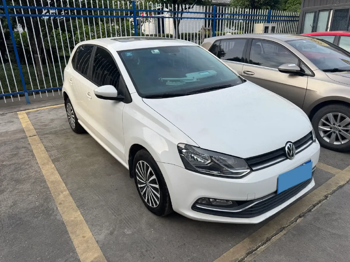 2016 Volkswagen Polo 1.6L 110HP L4 6AT,autocango,china used car exporter,china ev exporter,chinese used car exporter,chinese used ev exporter