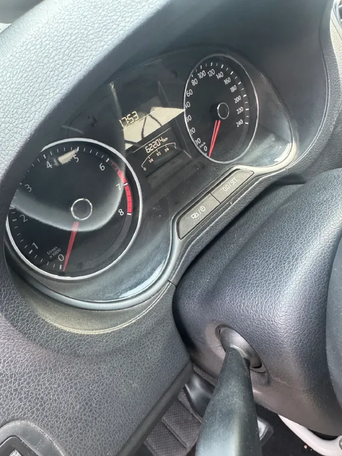 2016 Volkswagen Polo 1.6L 110HP L4 6AT,autocango,china used car exporter,china ev exporter,chinese used car exporter,chinese used ev exporter