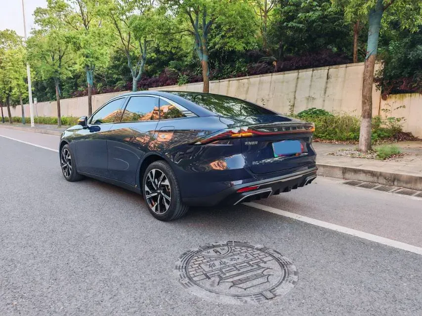 2023 Geely Galaxy L6 1.5T 163HP L4 3DHT PHEV,autocango,china used car exporter,china ev exporter,chinese used car exporter,chinese used ev exporter