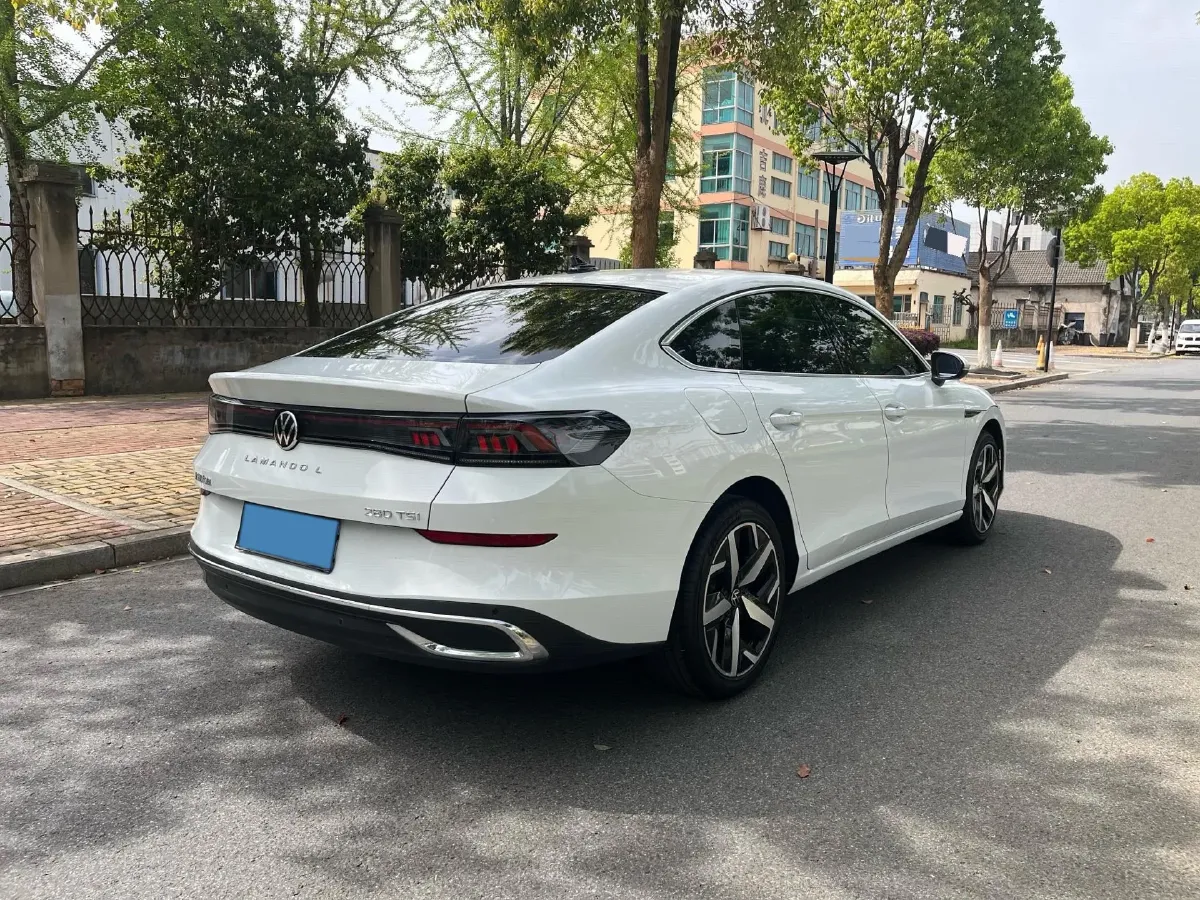 2023 Volkswagen Lamando 1.4T 150HP L4 7DCT,autocango,china used car exporter,china ev exporter,chinese used car exporter,chinese used ev exporter