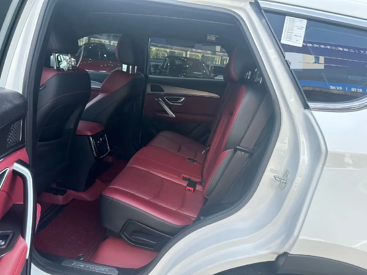 2021 Bestune B70 1.5T 169HP L4 7DCT,autocango,china used car exporter,china ev exporter,chinese used car exporter,chinese used ev exporter